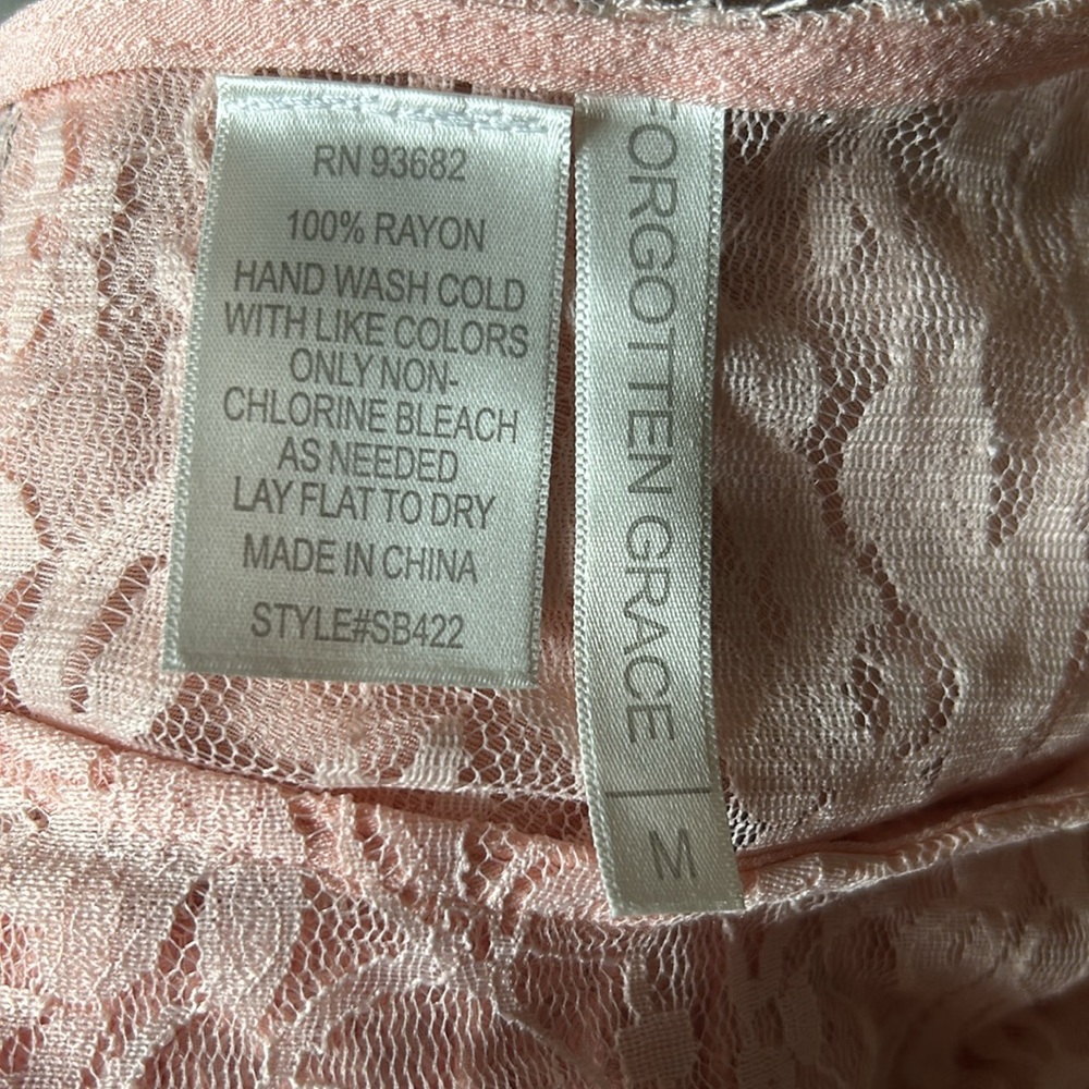 Pink eyelet - Picture 5 of 7